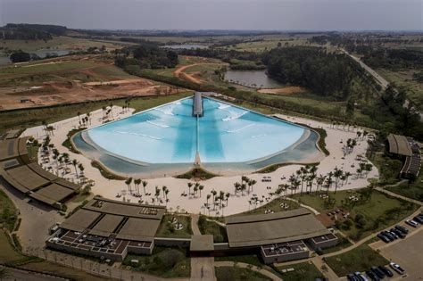 Praia Da Grama A Piscina De Ondas Artificiais No Interior De SP 24