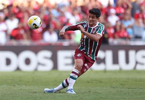 Cano Acerta Renova O O Fluminense E Assina Contrato V Lido At