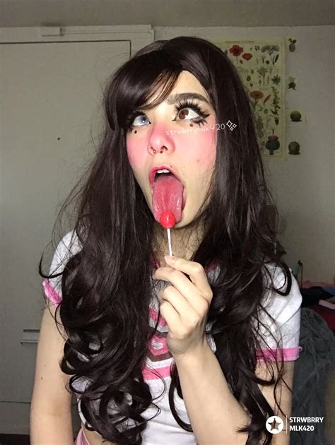 If you bring me more candy I’ll make this face for you 💕 | Scrolller