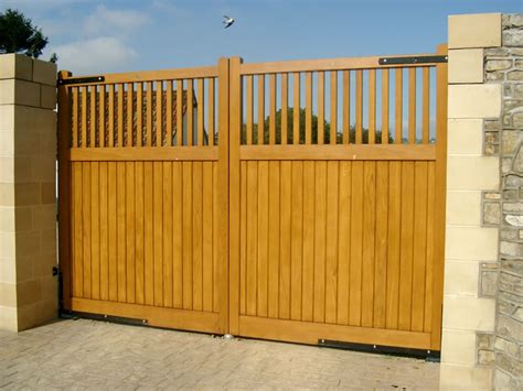 Croft Bg Wooden Gates Wooden Gates For Driveways