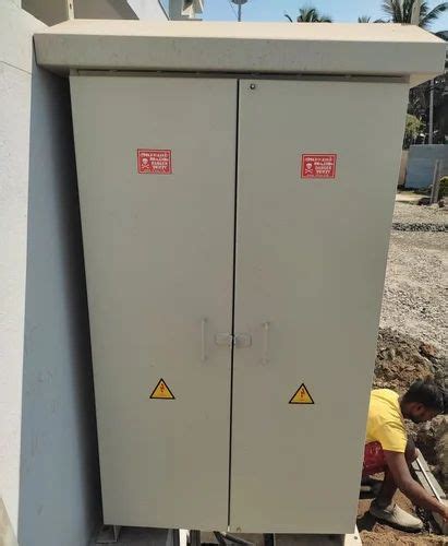 Double Door Three Phase Feeder Pillar Panel 6way 4way Up To 630 Amps