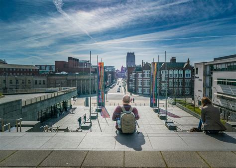 liverpool  complete guide nomads travel guide