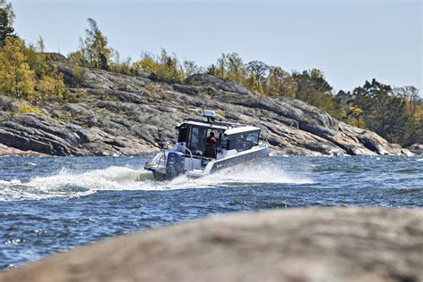 Testiss Uusi Buster Magnum Cabin Paluu Juurille Kipparilehti Fi