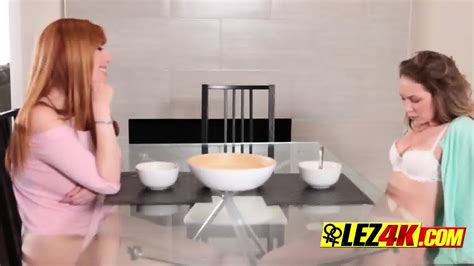 Sexy Lesbian Duo Enjoys Eating Pussy For Breakfast