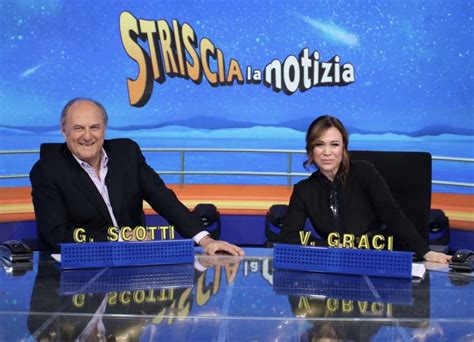 Gerry Scotti Valeria Graci Striscia La Notizia Dago Fotogallery