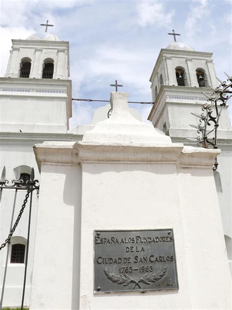 Militares Esclavos Y El Muerto Por Su Esposa Historias De Epitafios Detrás De La Iglesia Más