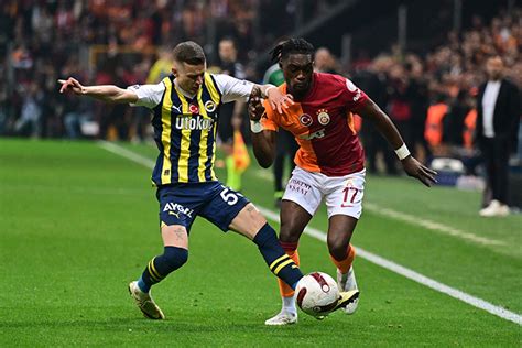 Fenerbah E Deplasmanda Galatasaray Ma Lup Etti