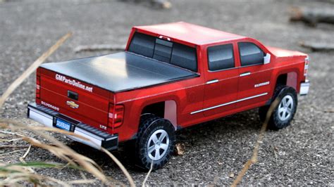 Build Your Own 2014 Chevrolet Silverado Out Of Paper Autoevolution