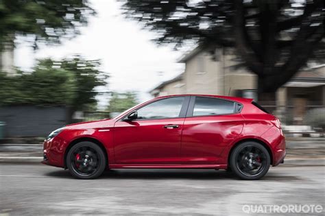 Alfa Romeo Giulietta Veloce Una Settimana Con La Jtdm Tct