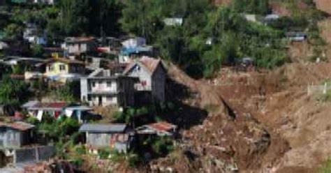 Earthquake and landslides hit Philippines - CBS News