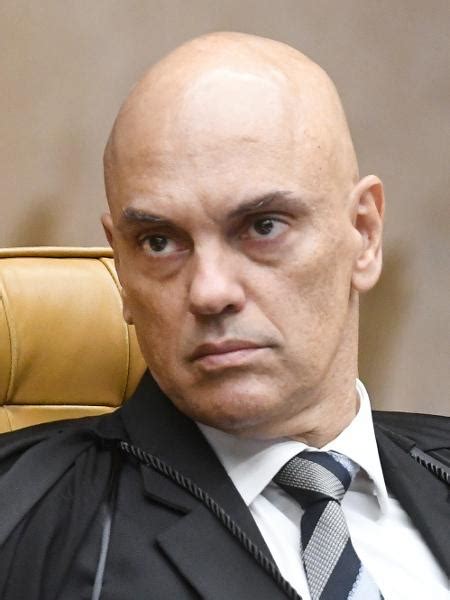 Moraes vira fiel da balança em julgamento sobre Justiça Militar