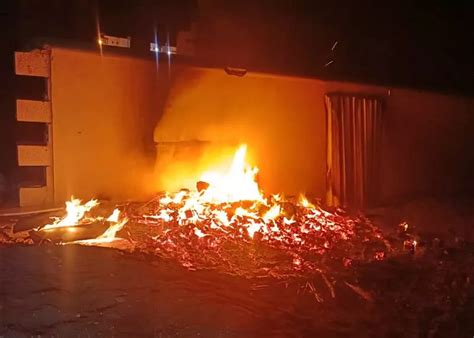 Se Incendia Una Casa Ocupada En Playa Blanca Lancelot Digital