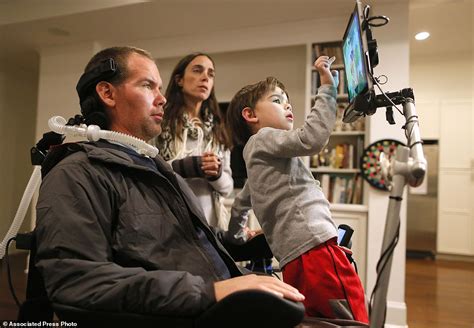 Steve Gleason Talks In Documentary About His Struggle With Als Daily