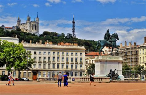 Photos Découvrez Lyon une ville entre eau et lumière