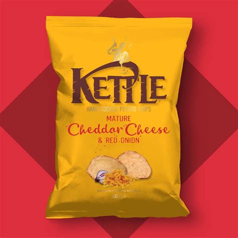 St Mature Cheddar Red Onion Kettle Chips