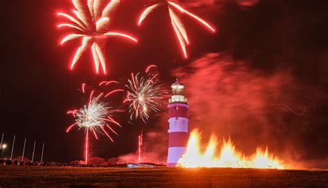 Visit Liskeard Events Fireworks Plymouth Hoe