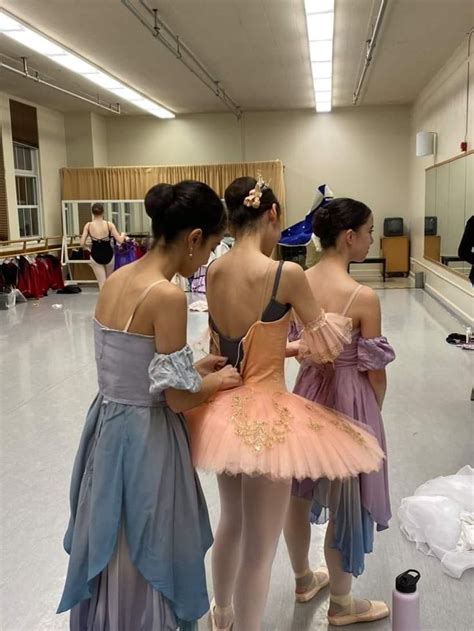 Pin By Adriana Escobar On D A N C E Ballet Beauty Ballet Dancers