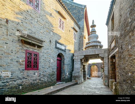 Yuan Dynasty Architecture Hi Res Stock Photography And Images Alamy