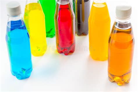 Boissons D Nergie Dans Des Bouteilles En Plastique Color Es Photo