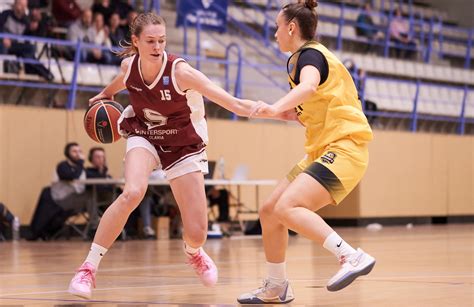 L Intersport Olària Samà femení continua encallat i perd contra el