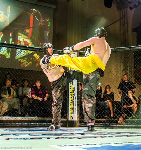 MMA Cage Fighting – Norwich 2013.03.30 Fight 03 – rozenek.com