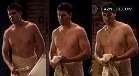 Kyle Chandler Nude Telegraph