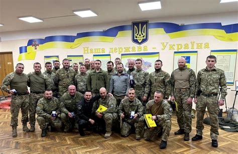 Chief Of The Defence Intelligence Of Ukraine Awards Ukrainian Policemen