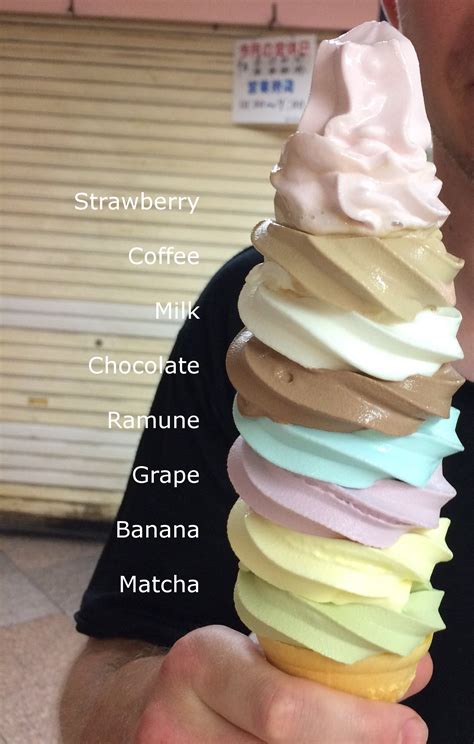 8 flavor ice cream in Tokyo (gigantic) - Tourist in Japan