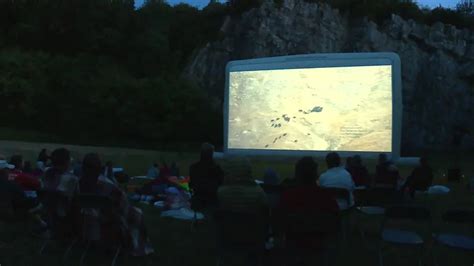 Cinéma en plein air une expérience cinématographique unique au cœur