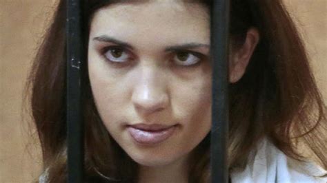 Une Pussy Riot dénonce l esclavage en prison et entame une grève de la faim