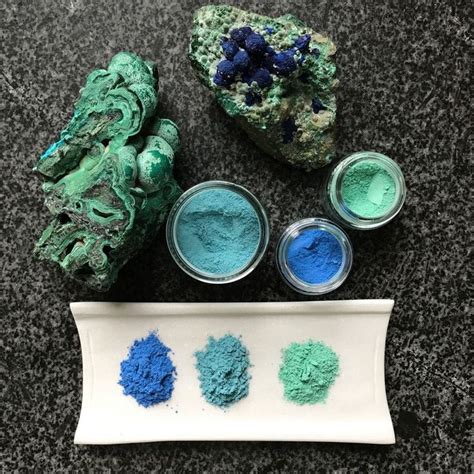 Malachite Ucl The Pigment Timeline Project Pigment Rocks And