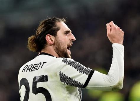 Cetak Gol Saat Juventus Hajar Inter Milan 2 0 Adrien Rabiot Samai