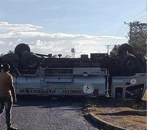 Kirinyaga Residents Rush To Siphon Fuel From Overturned Tanker