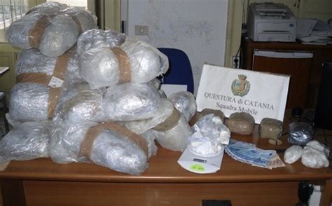 Fermato Corriere Della Droga In Auto 500 Grammi Di Cocaina Live Sicilia