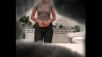 I Saw This Hottie Giving Live Shows XVIDEOS