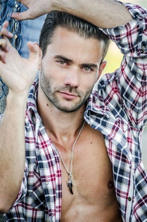 Unbuttoned Plaid Flannel Shirt Male Models American Guy Sexy Men