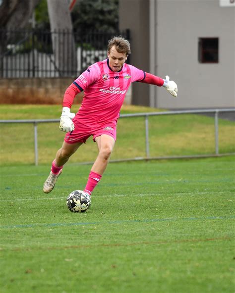 FQPL1 RD14 SNR MEN SWQ THUNDER V MORETON CITY EXCELSIOR Flickr