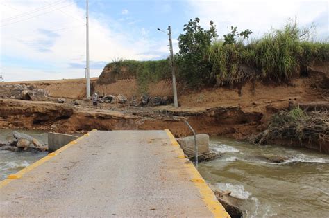 Secretaria De Obras Segue Trabalhando Para Recuperar Cabeceira E O