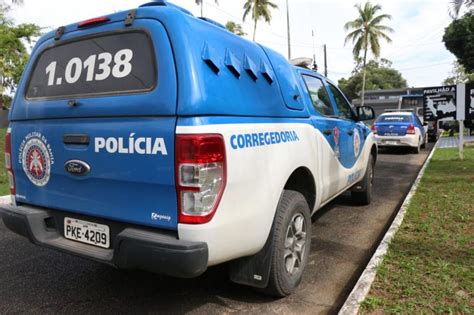 Sete Policiais Militares São Presos E Onze Armas Apreendidas Em Força