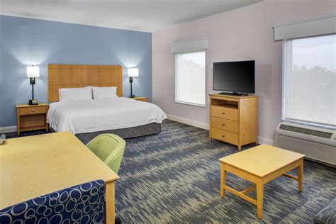 Hampton Inn & Suites Sarasota Bradenton Airport in Sarasota | VISIT FLORIDA