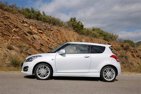 Fiche Technique Suzuki Swift Sport 2017