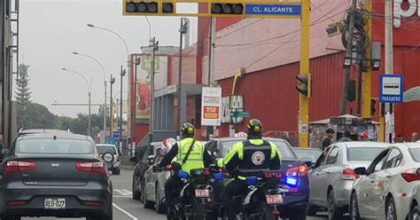 Surco semáforos malogrados generan malestar en conductores y peatones