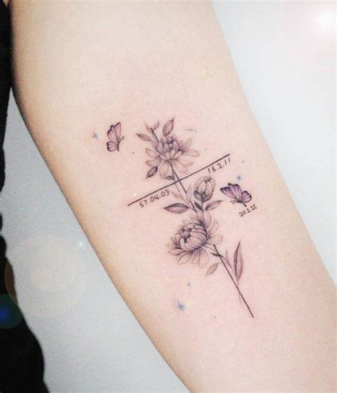 30 Pretty Cross Flower Tattoos To Inspire You Style VP Page 21