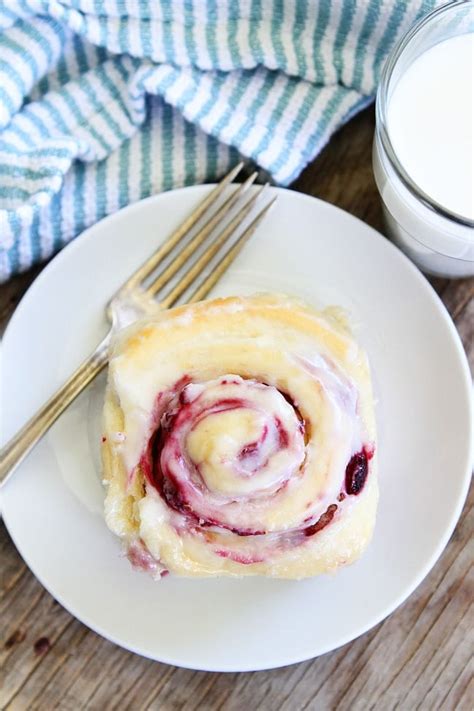 Raspberry Sweet Rolls Recipe