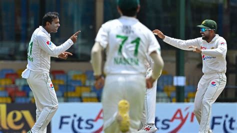 Pakistan beat Sri Lanka, Pakistan won by an innings and 222 runs