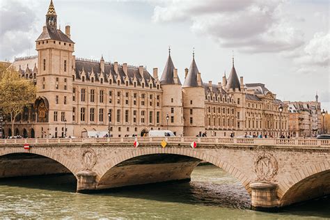 La Conciergerie History And Facts History Hit