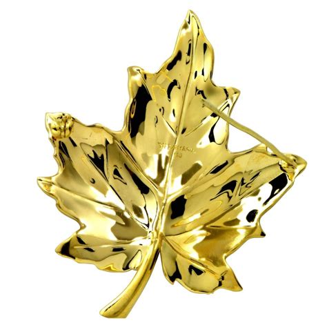 Tiffany and Co. Maple Leaf 18 Karat Yellow Gold Brooch Pin at 1stDibs