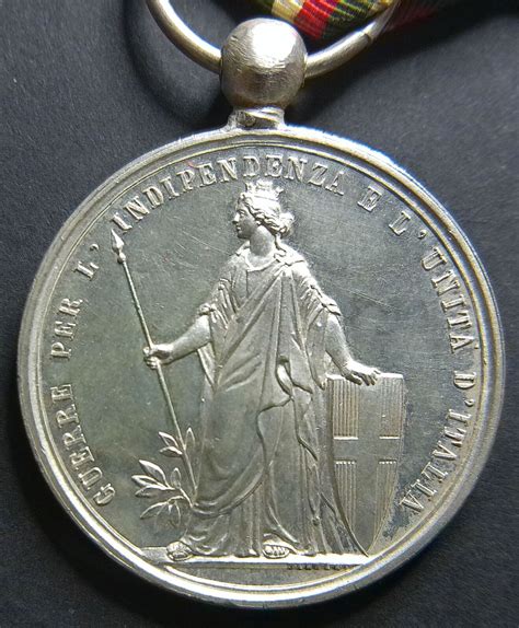 Médaille Commémorative Guerres Indépendance Vittorio Emanuele II Argent