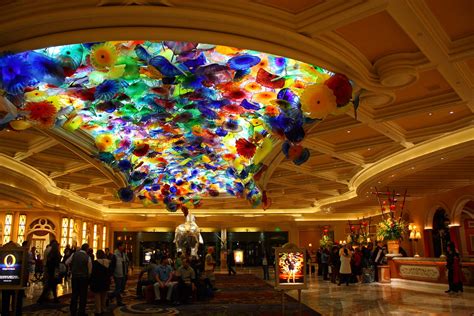 Beautiful Chihuly Glass Ceiling In Lobby Of Bellagio Flickr