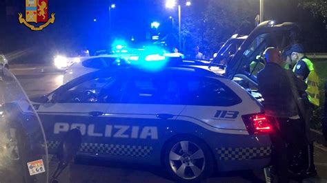 Halloween 2022 Controlli Sulle Strade Della Polizia